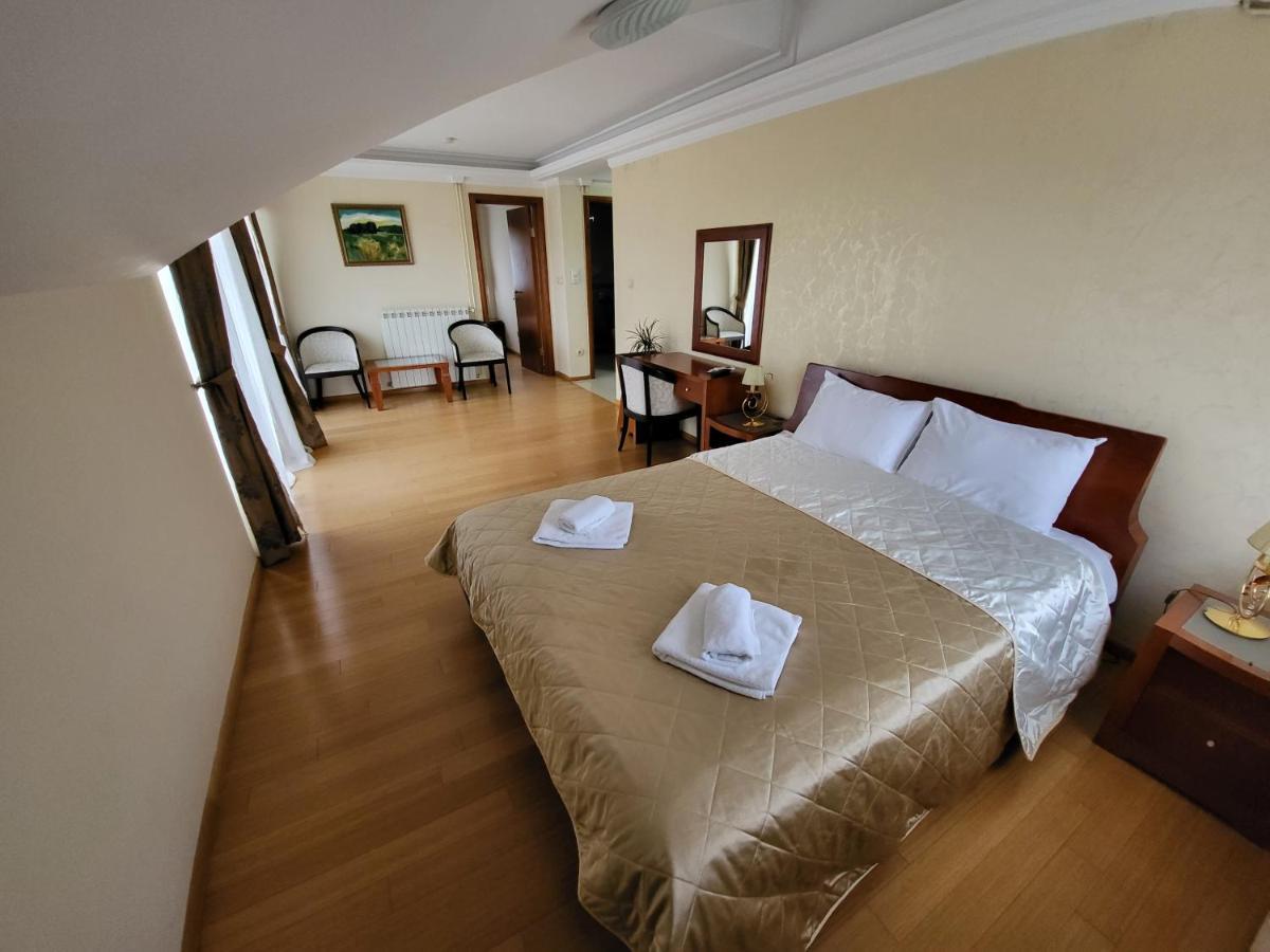 Sunny Hill Apartments & Aqua Park Vrnjačka Banja المظهر الخارجي الصورة