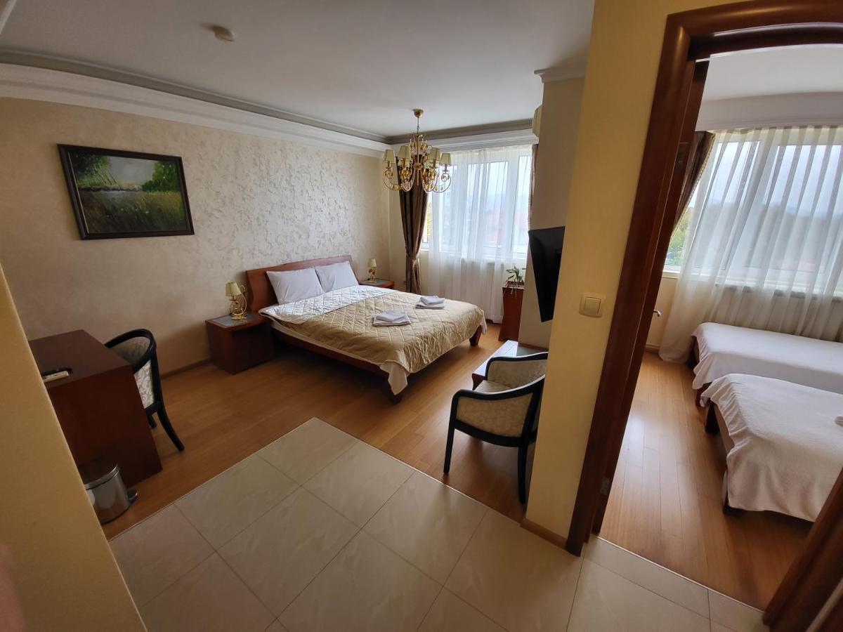 Sunny Hill Apartments & Aqua Park Vrnjačka Banja المظهر الخارجي الصورة