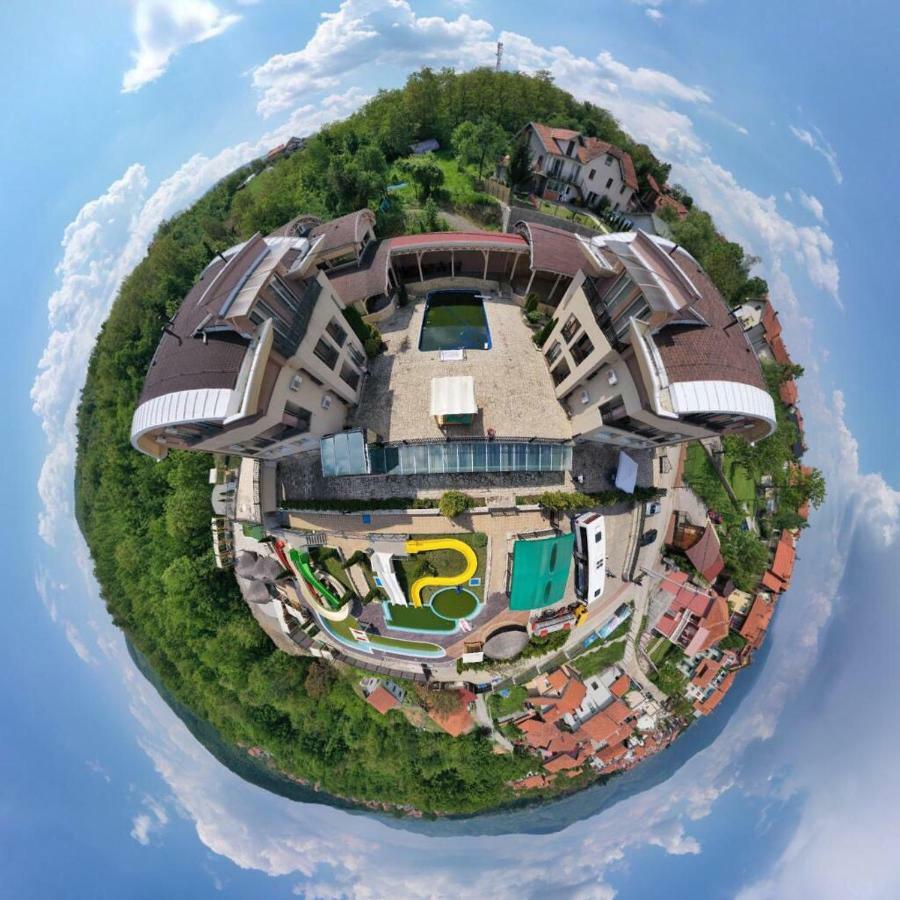 Sunny Hill Apartments & Aqua Park Vrnjačka Banja المظهر الخارجي الصورة