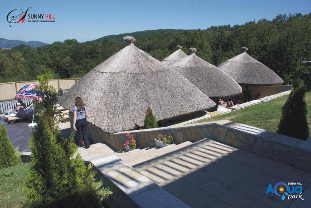 Sunny Hill Apartments & Aqua Park Vrnjačka Banja المظهر الخارجي الصورة